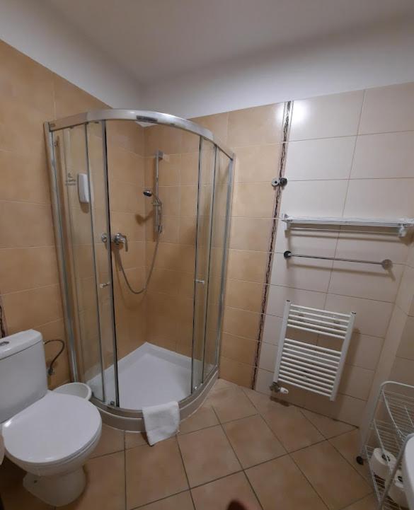 Bešeňová Apartman Sienna מראה חיצוני תמונה